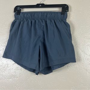 Chosse 5 Ítems For $30 Athletic works  women gray shorts small 4-6‎